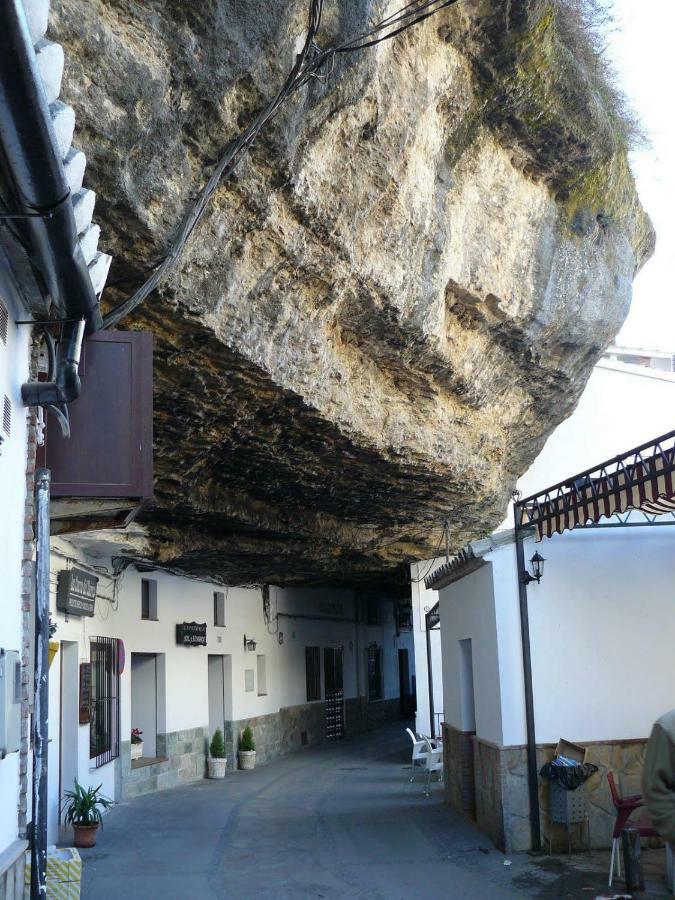 Casa Cueva De La Sombra Villa Setenil De Las Bodegas Exteriör bild